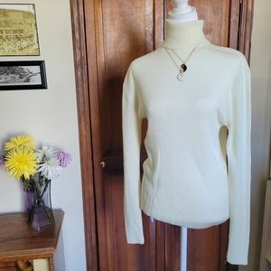 ×××SOLD DO NOT BUY××× Vintage ribbed cream color turtleneck